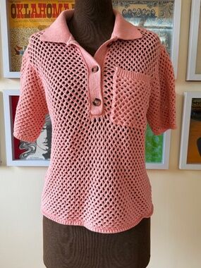 Dusty pink open-knit polo top 💗